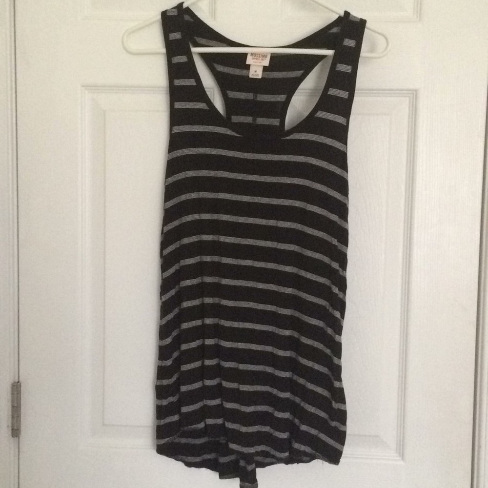 Black and White Striped Tank-Top